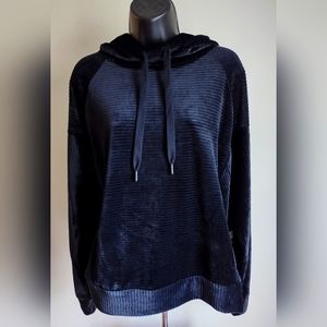 NWT 90 Degree Ribbed Black Hoodie, Size Large